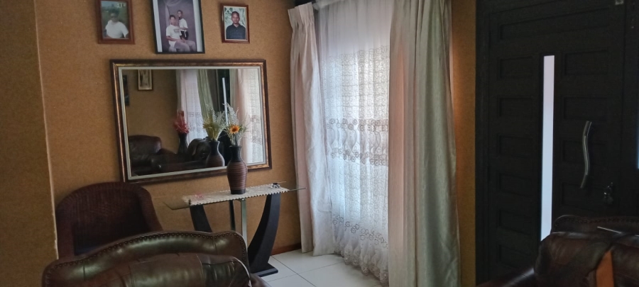 5 Bedroom Property for Sale in Mdantsane Nu 17 Eastern Cape